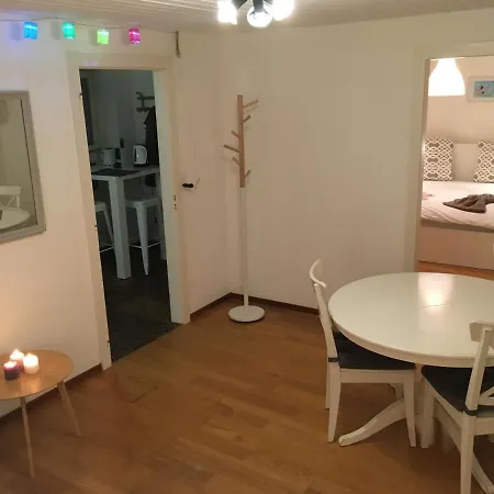 Apartment Parking Voiture & 2pcs Centre *